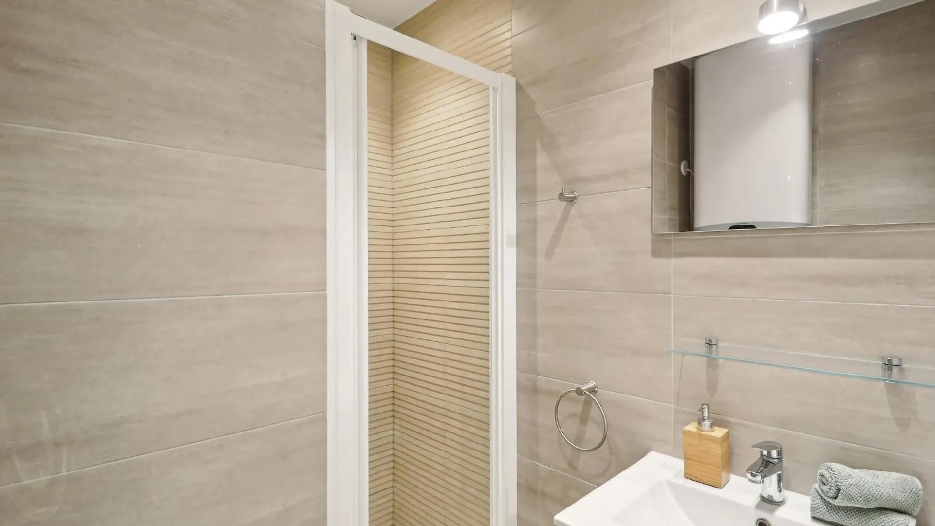 Apartment Bnbnova - Louvre & Tuileries Gardens Paris Frankreich